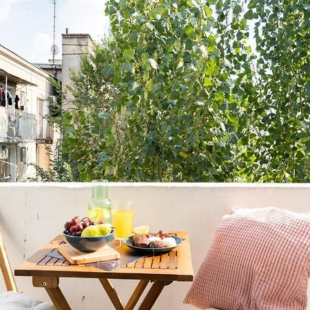 Spacious 2 Bdr Flat In The Old Town Bucharest Exterior photo
