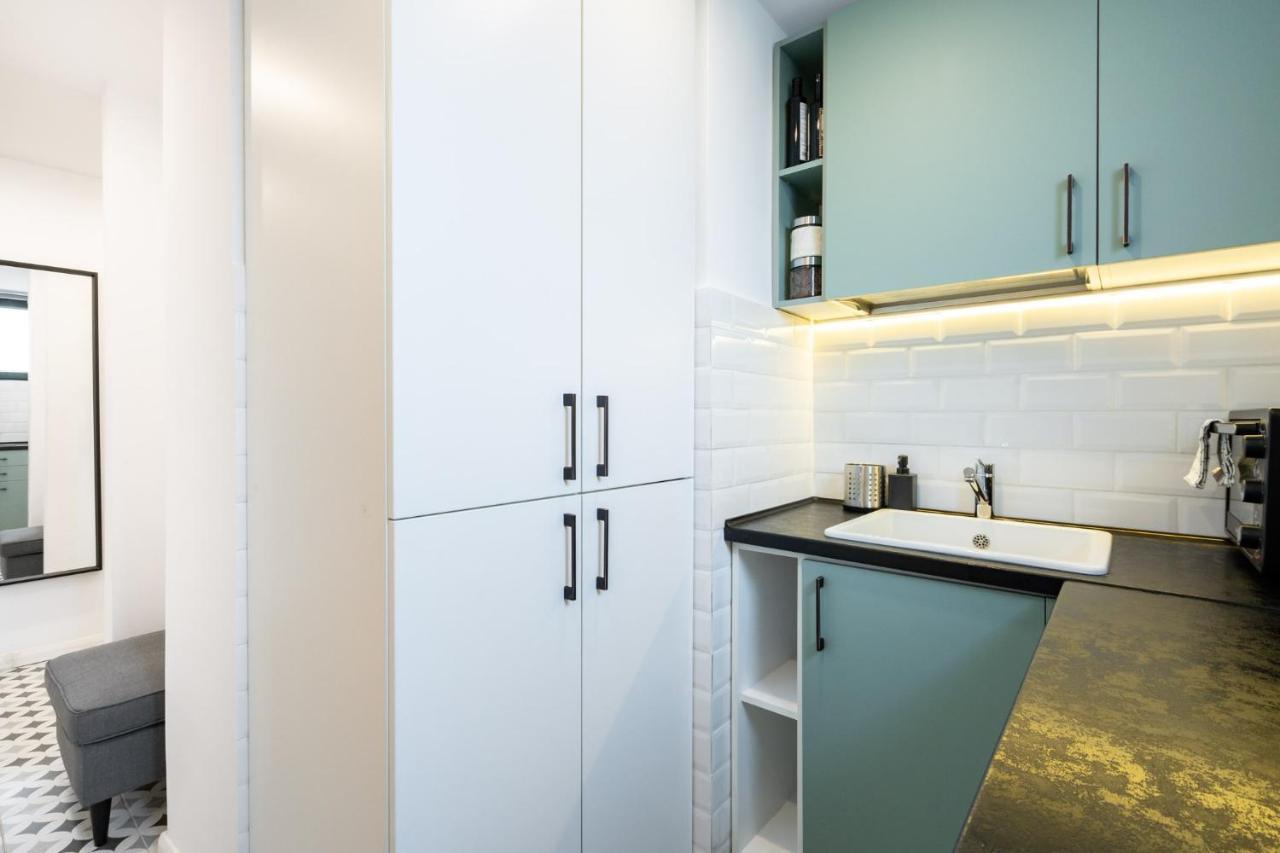 Spacious 2 Bdr Flat In The Old Town Bucharest Exterior photo